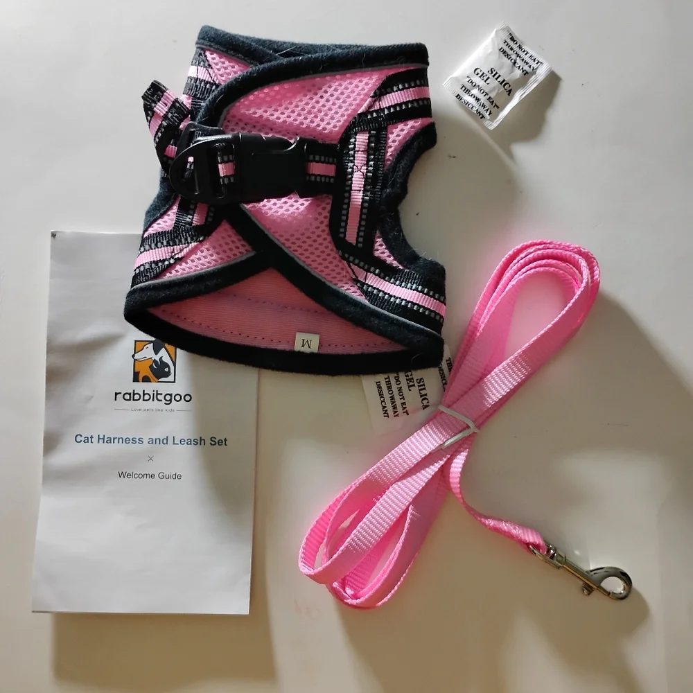 Brand New NWOT Size M Rabbitgoo Cat Harness and Leash;pet leash